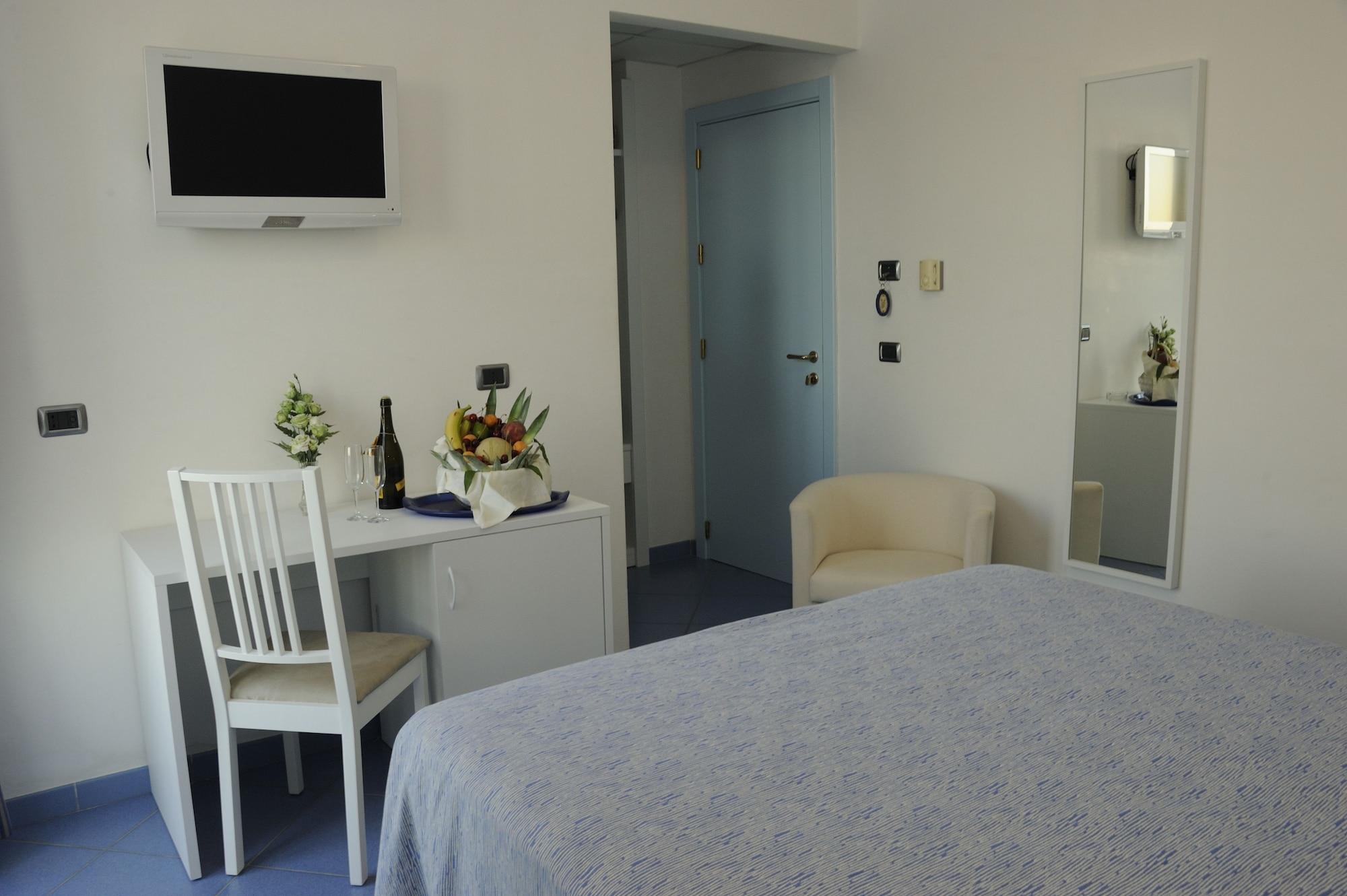 Hotel La Sorgente Савеллетри Экстерьер фото
